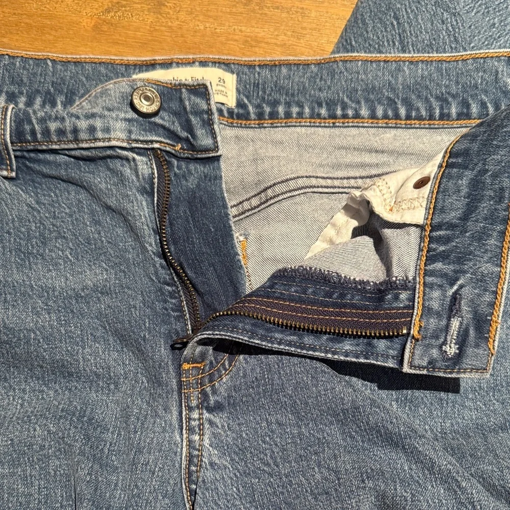 Abercrombie & Fitch Curve Love Bootcut Jean – 29 Short – Mid Rise - Picture 8 of 8